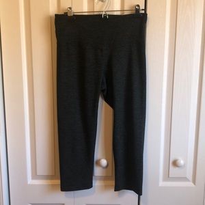 Old Navy Go Dry Active Crop Pants